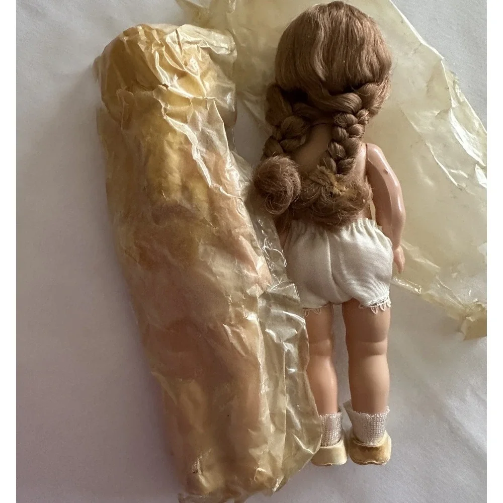 Lot 3 Walker Dolls Blond‎ Brunette NOS 9